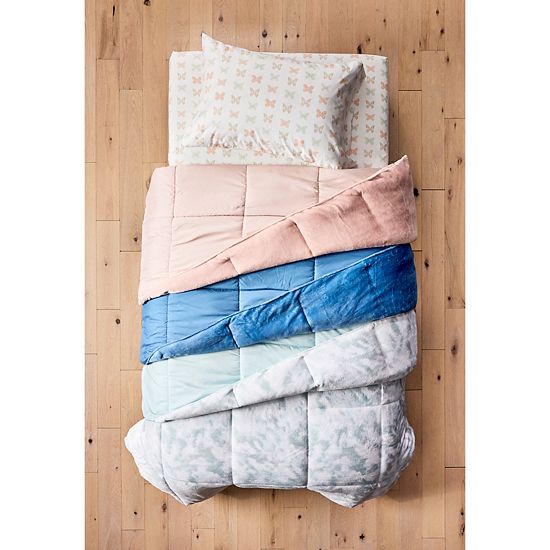 The Big One® Plush Down-Alternative Reversible Comforter