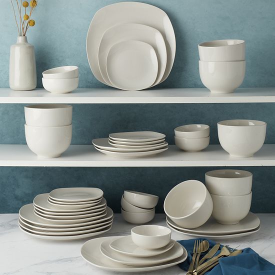 The Big One® 40-pc. Soft Square Dinnerware Set